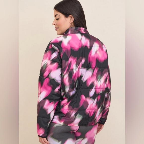 NWT Torrid Puffer Active Pullover - Picture 5 of 6